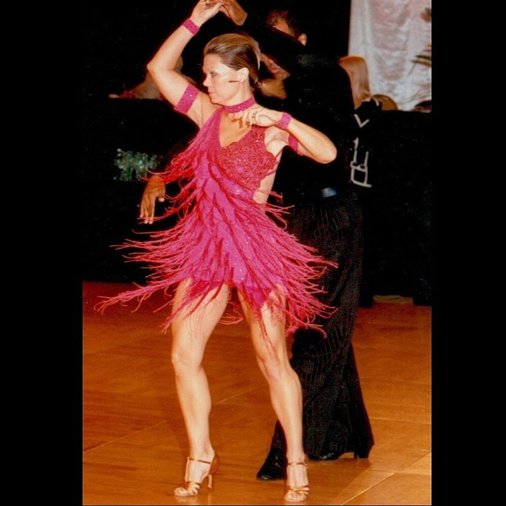 Women's Medium Pink Latin Ballroom Dance Fringe Rhinestone Dress Costume